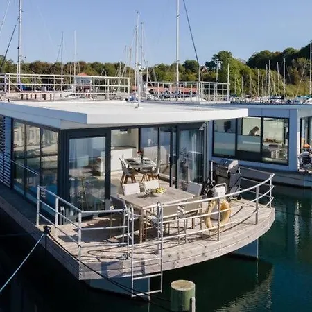 Houseboat On The Flensburg Fjord With Terrace Botel