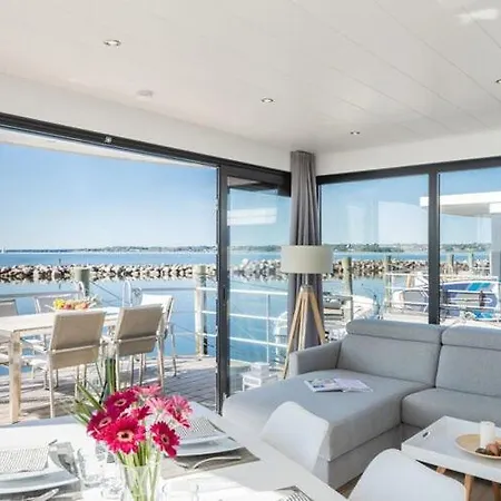 Houseboat On The Flensburg Fjord With Terrace Botel Egernsund